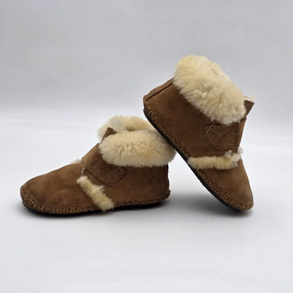 L.L.Bean Toddler Wicked Good Slippers Size 5-6 Brown Shoe‎ Fur Trim